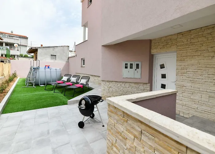 Апартаменты Modern 